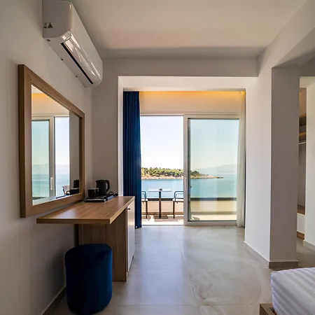 Hotel Lluka Sea Side *