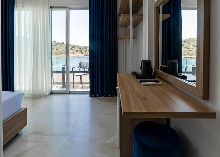 Lluka Sea Side ホテル Sarandë